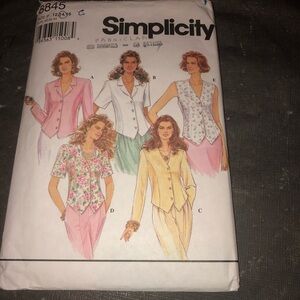 8845 Vintage Simplicity SEWING Pattern Misses 1990s Semi Fitted Top Blouse Shirt